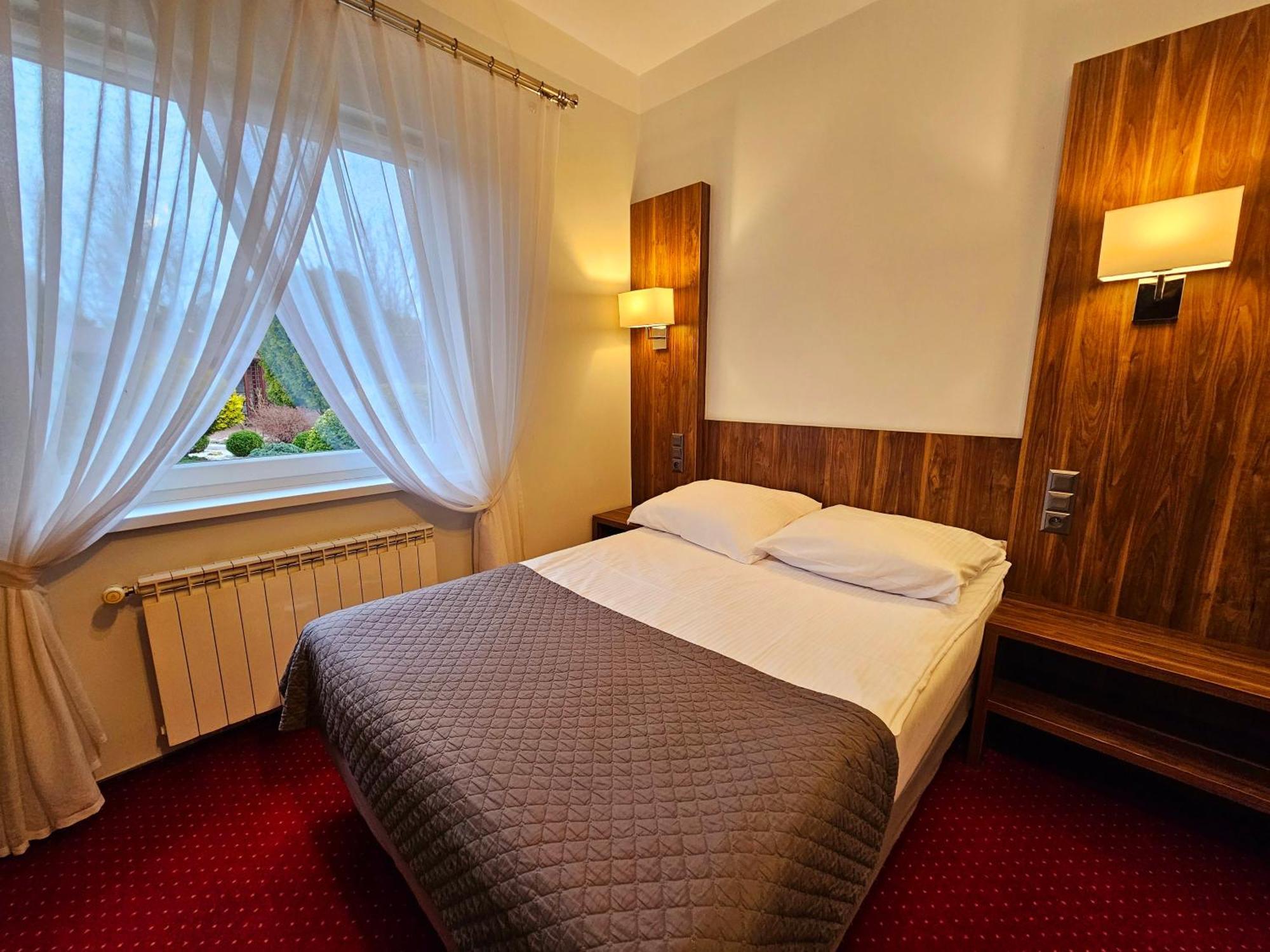 Hotel Hawana Bydgoszcz Buitenkant foto