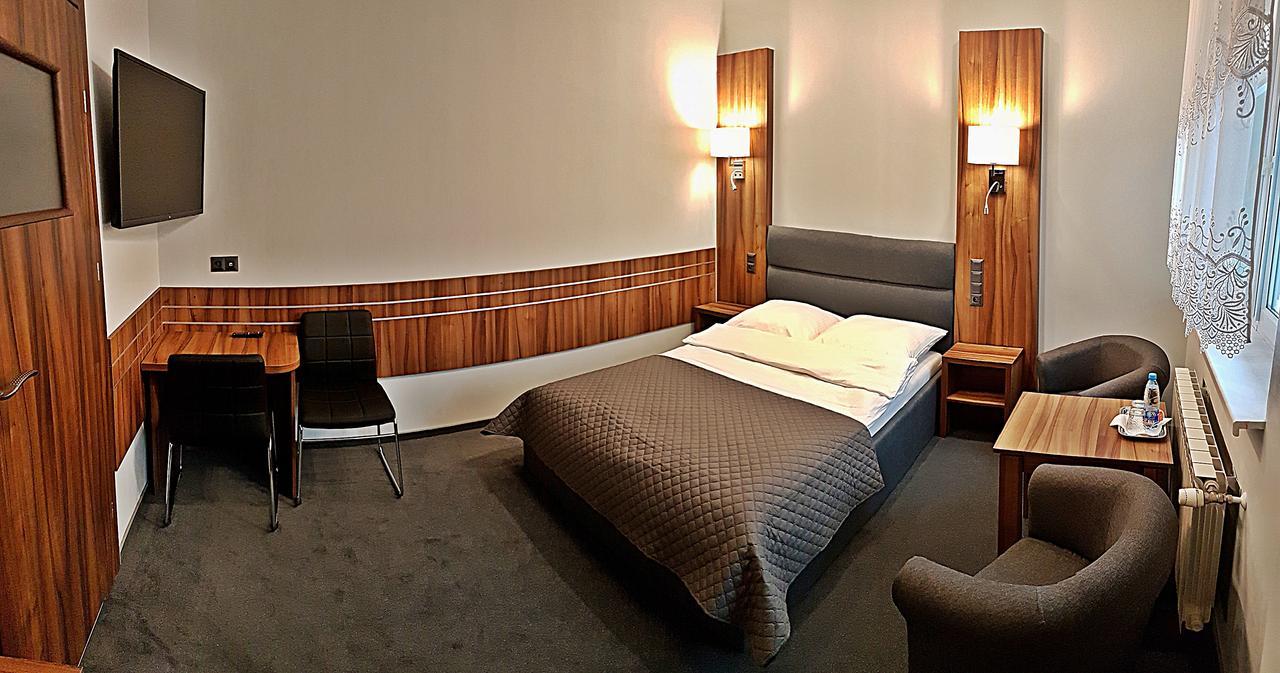 Hotel Hawana Bydgoszcz Buitenkant foto